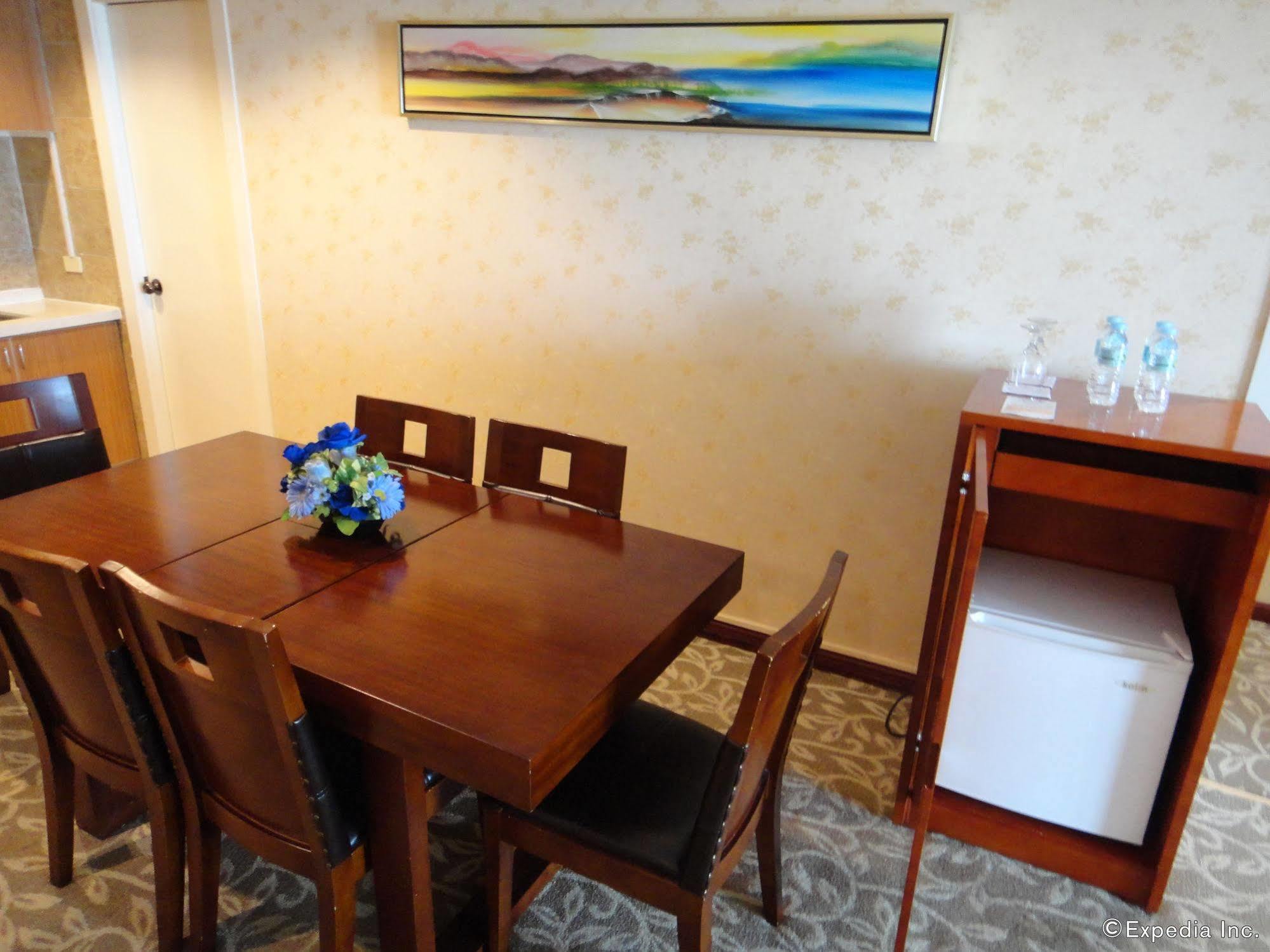 Sunlight Hotel Puerto Princesa Εξωτερικό φωτογραφία
