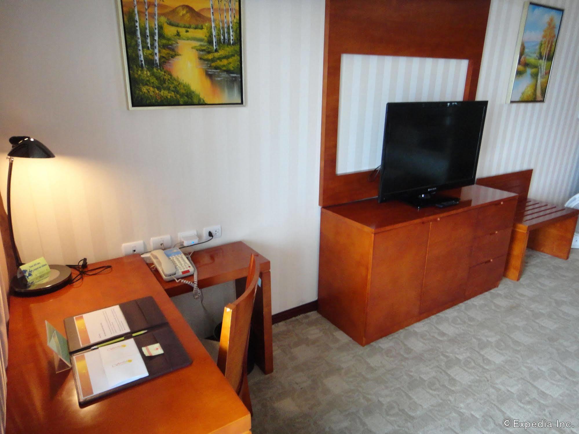 Sunlight Hotel Puerto Princesa Εξωτερικό φωτογραφία